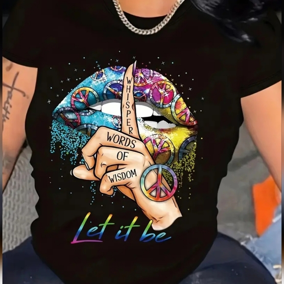 Tops - Women's t-shirt size M
